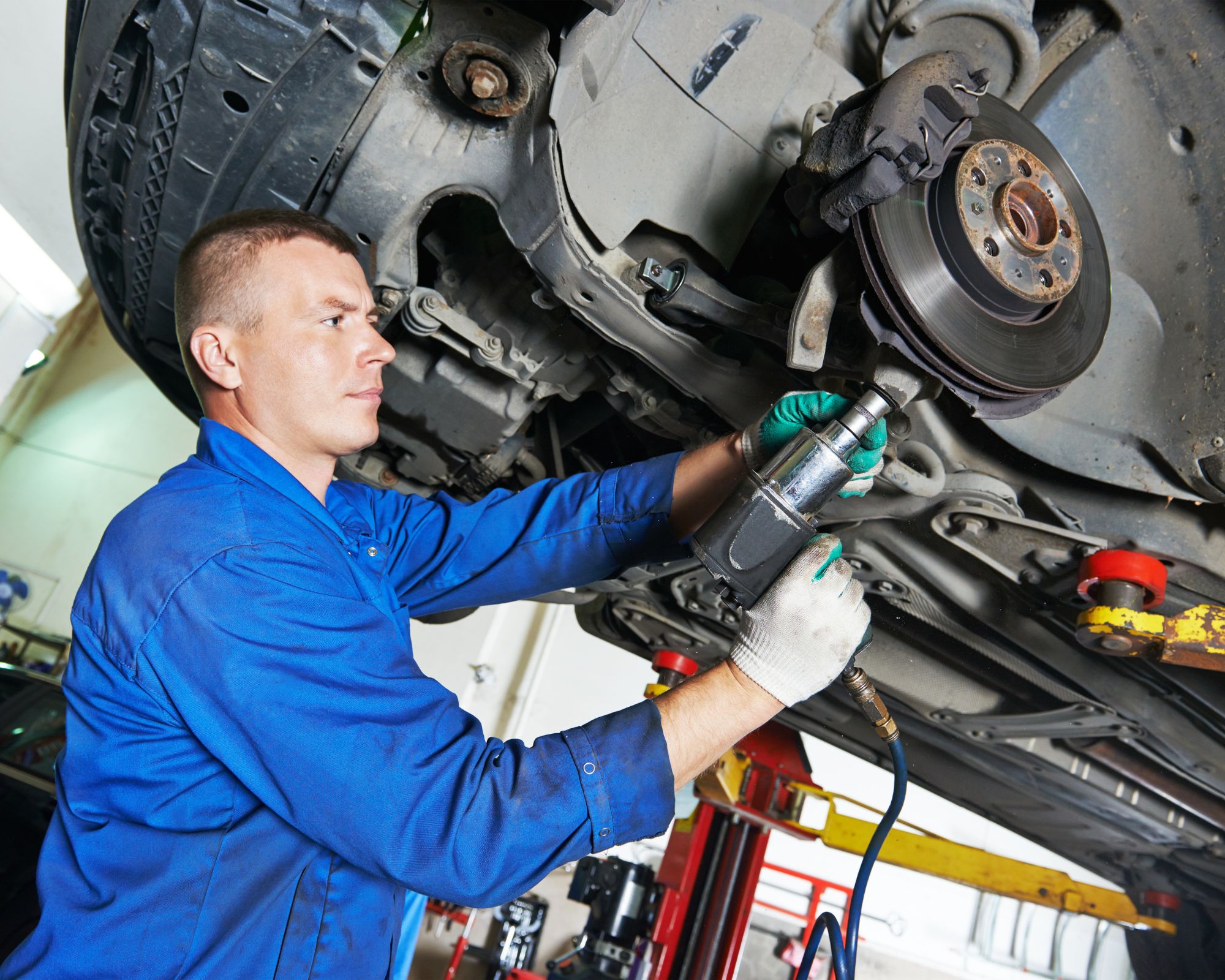 Auto Mechanics Basics – 180 Hours – 10 Month Course #110100.401 – Starts 9/8/25 – 5/18/26